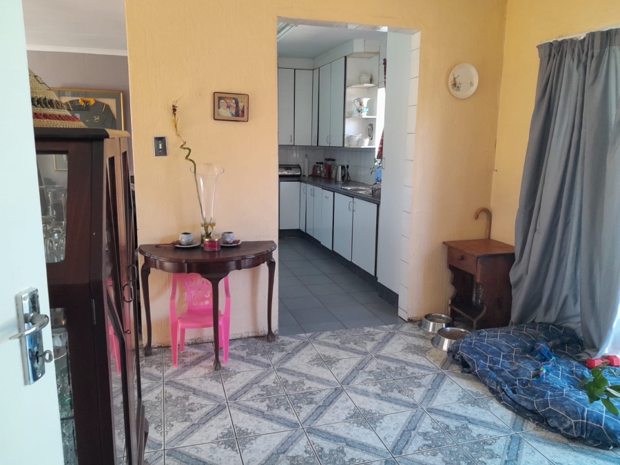 3 Bedroom Property for Sale in Brackendowns Gauteng
