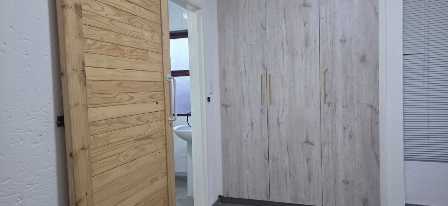 1 Bedroom Property for Sale in Morning Hill Gauteng