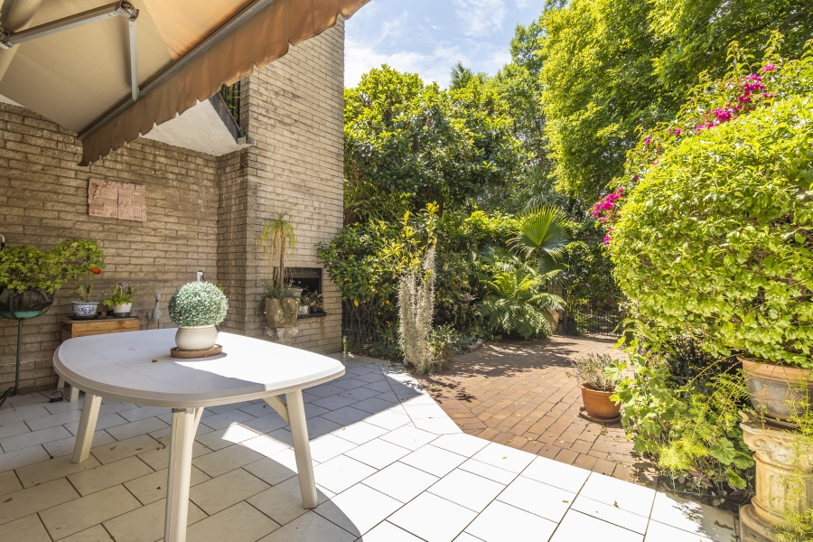 3 Bedroom Property for Sale in Bryanston Gauteng