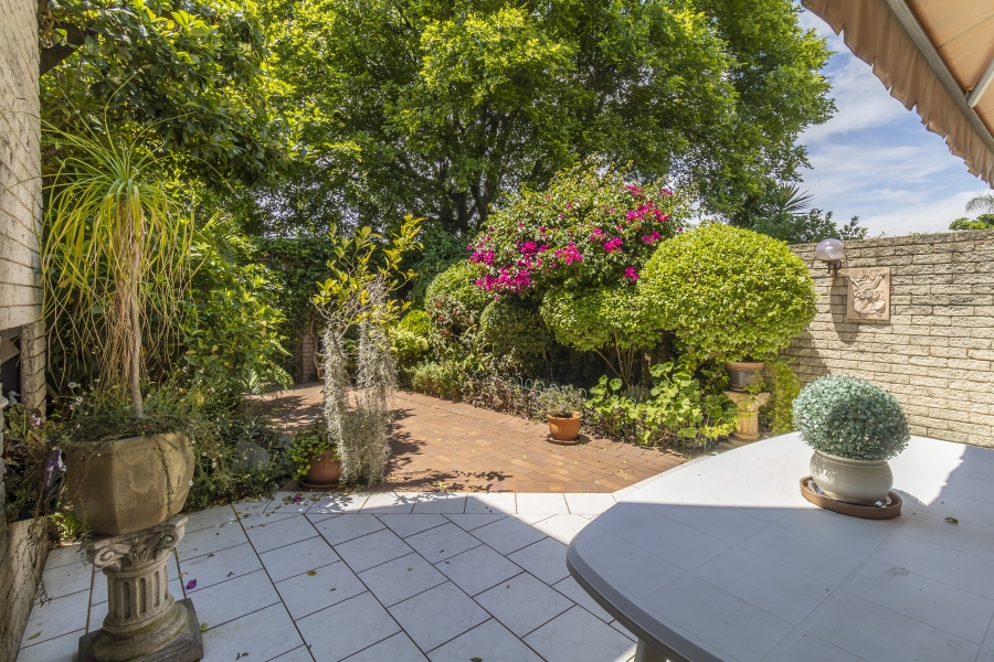 3 Bedroom Property for Sale in Bryanston Gauteng