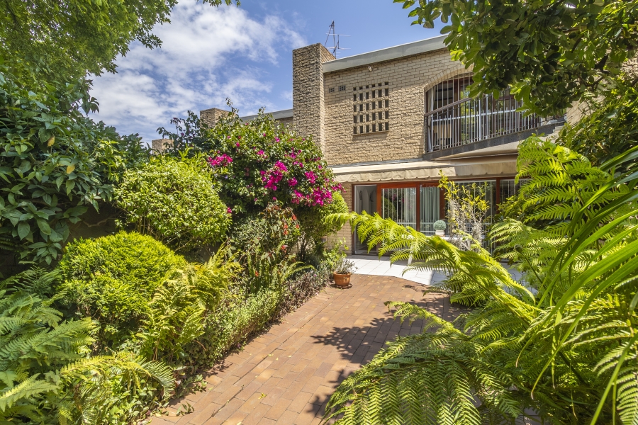 3 Bedroom Property for Sale in Bryanston Gauteng