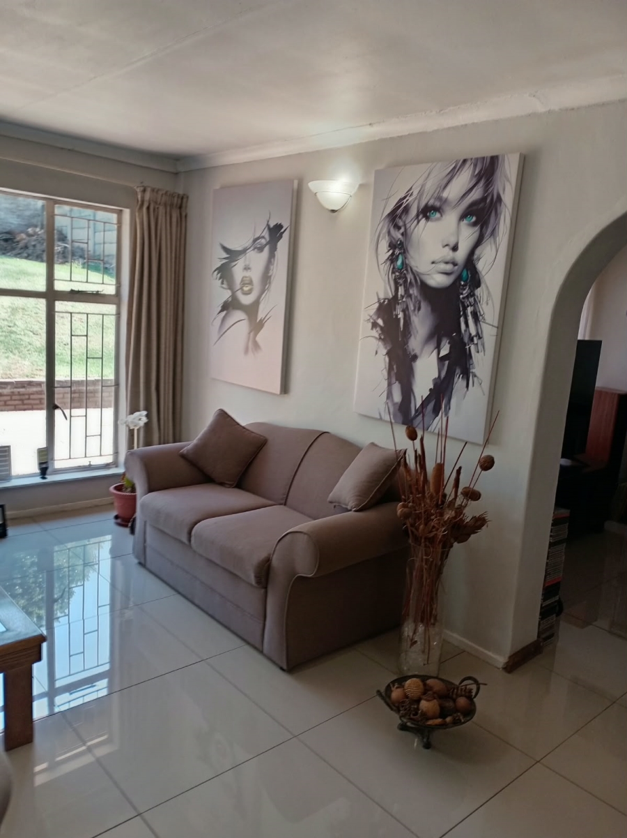 3 Bedroom Property for Sale in Lindhaven Gauteng