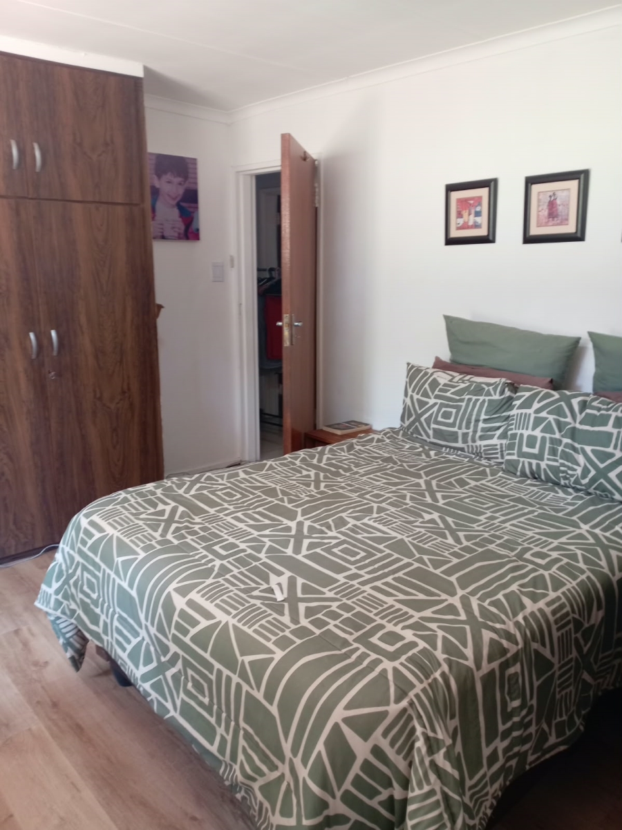 3 Bedroom Property for Sale in Lindhaven Gauteng