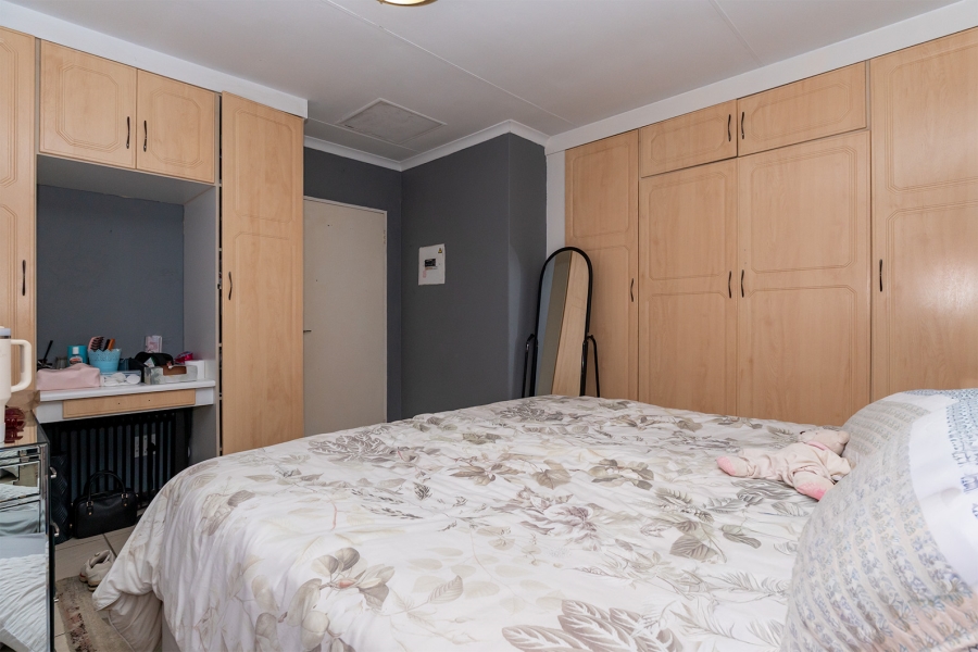 4 Bedroom Property for Sale in Wendywood Gauteng