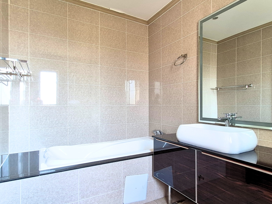3 Bedroom Property for Sale in Carlswald Gauteng
