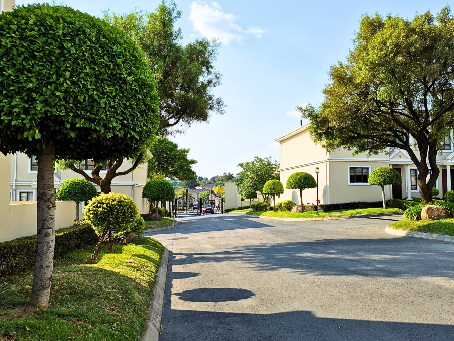 3 Bedroom Property for Sale in Carlswald Gauteng
