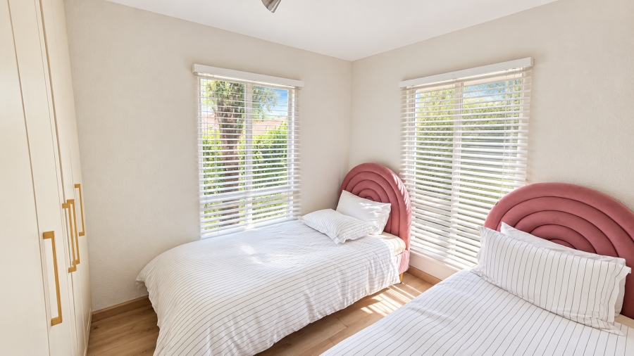 2 Bedroom Property for Sale in Douglasdale Gauteng