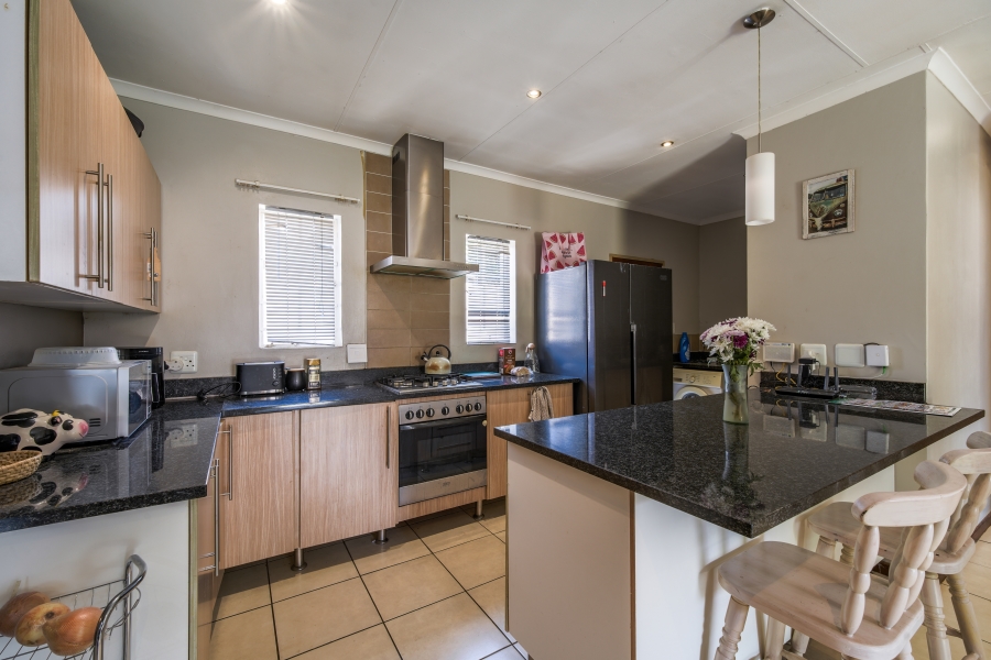 3 Bedroom Property for Sale in Equestria Gauteng