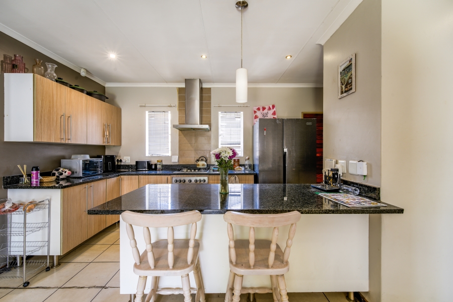 3 Bedroom Property for Sale in Equestria Gauteng