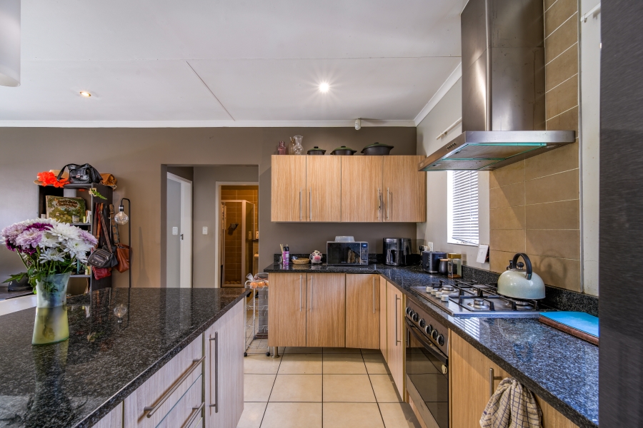 3 Bedroom Property for Sale in Equestria Gauteng