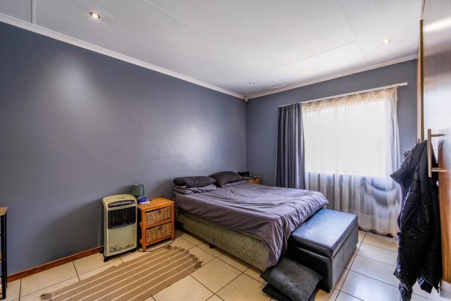 3 Bedroom Property for Sale in Equestria Gauteng