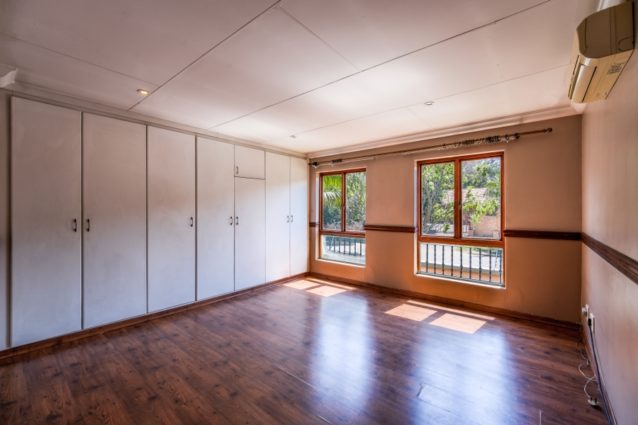 3 Bedroom Property for Sale in Faerie Glen Gauteng