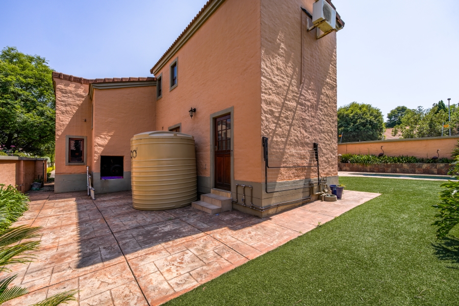 3 Bedroom Property for Sale in Faerie Glen Gauteng