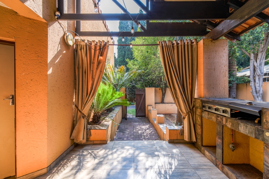 2 Bedroom Property for Sale in Wapadrand Gauteng