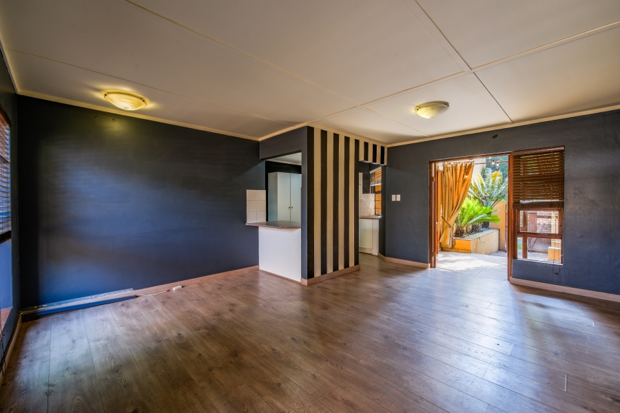 2 Bedroom Property for Sale in Wapadrand Gauteng