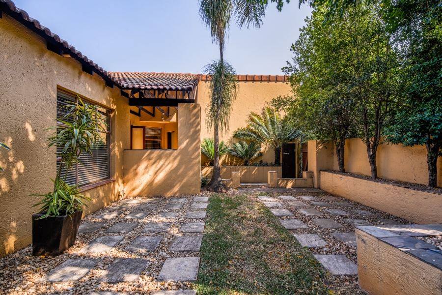 2 Bedroom Property for Sale in Wapadrand Gauteng