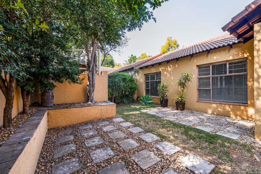 2 Bedroom Property for Sale in Wapadrand Gauteng