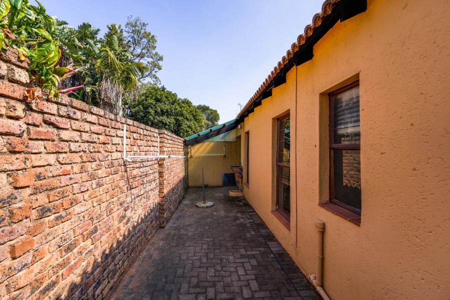2 Bedroom Property for Sale in Wapadrand Gauteng