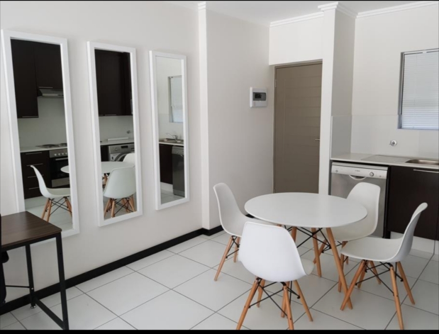 To Let 3 Bedroom Property for Rent in Fourways Gauteng