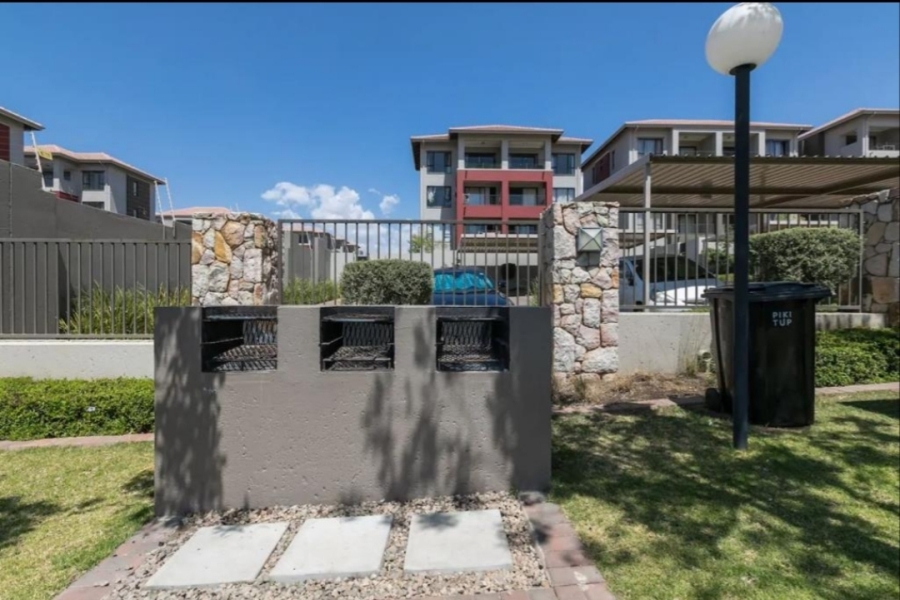 To Let 3 Bedroom Property for Rent in Fourways Gauteng