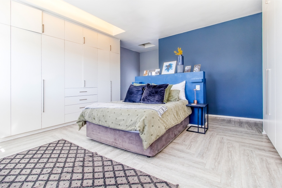 To Let 3 Bedroom Property for Rent in Sandown Gauteng