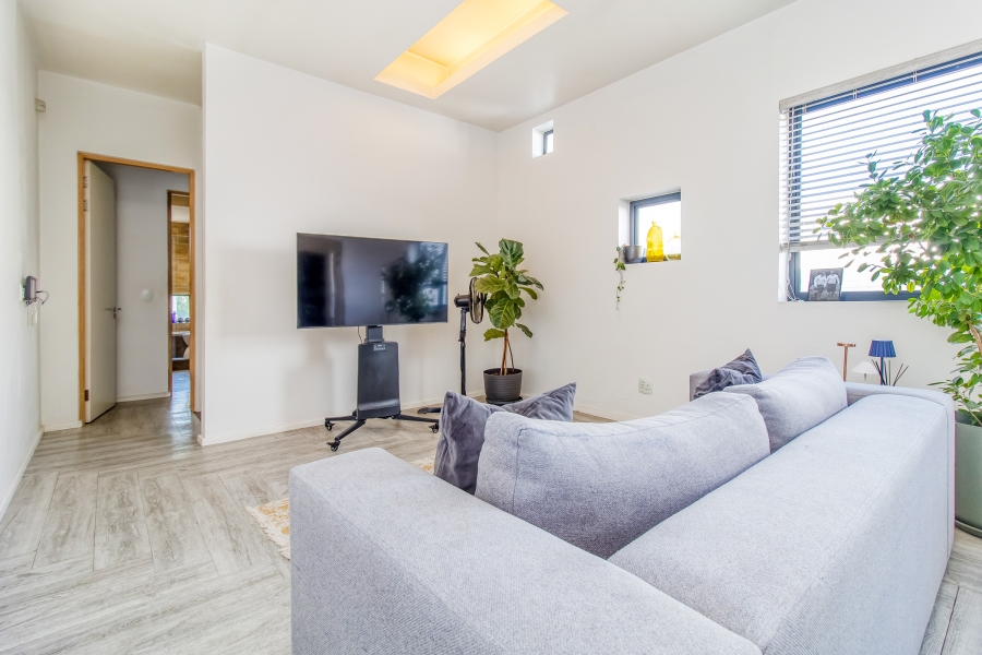 To Let 3 Bedroom Property for Rent in Sandown Gauteng