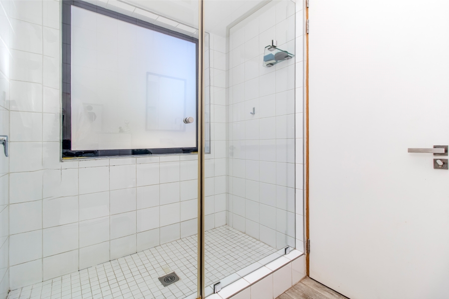 To Let 3 Bedroom Property for Rent in Sandown Gauteng