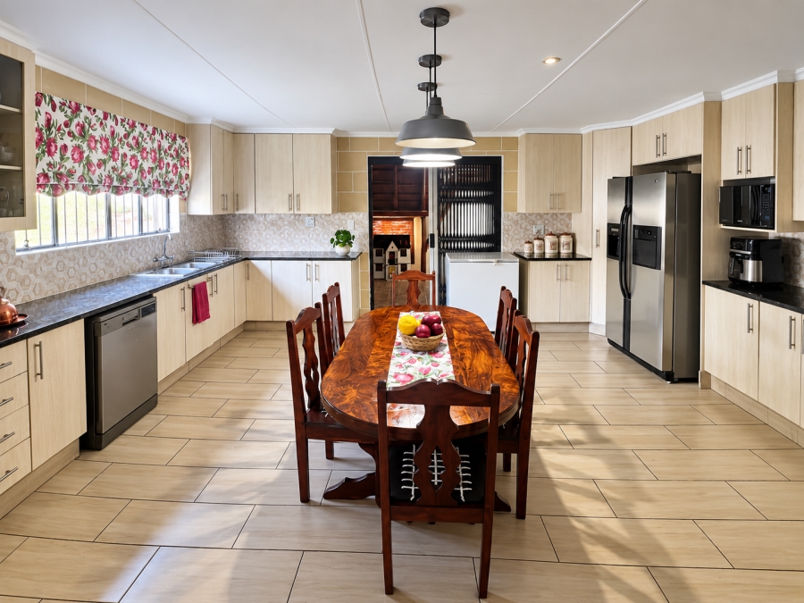 4 Bedroom Property for Sale in Vaal Marina Gauteng