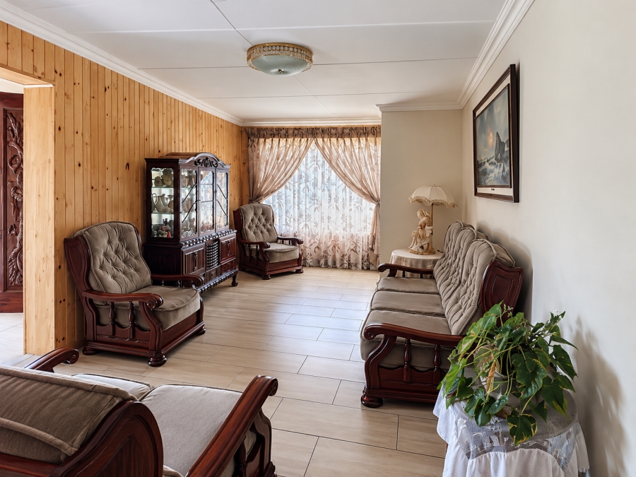 4 Bedroom Property for Sale in Vaal Marina Gauteng