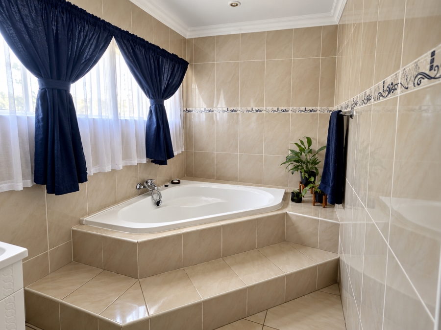 4 Bedroom Property for Sale in Vaal Marina Gauteng