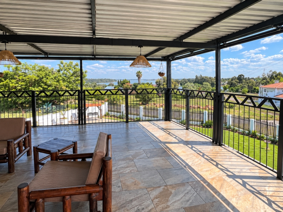 4 Bedroom Property for Sale in Vaal Marina Gauteng