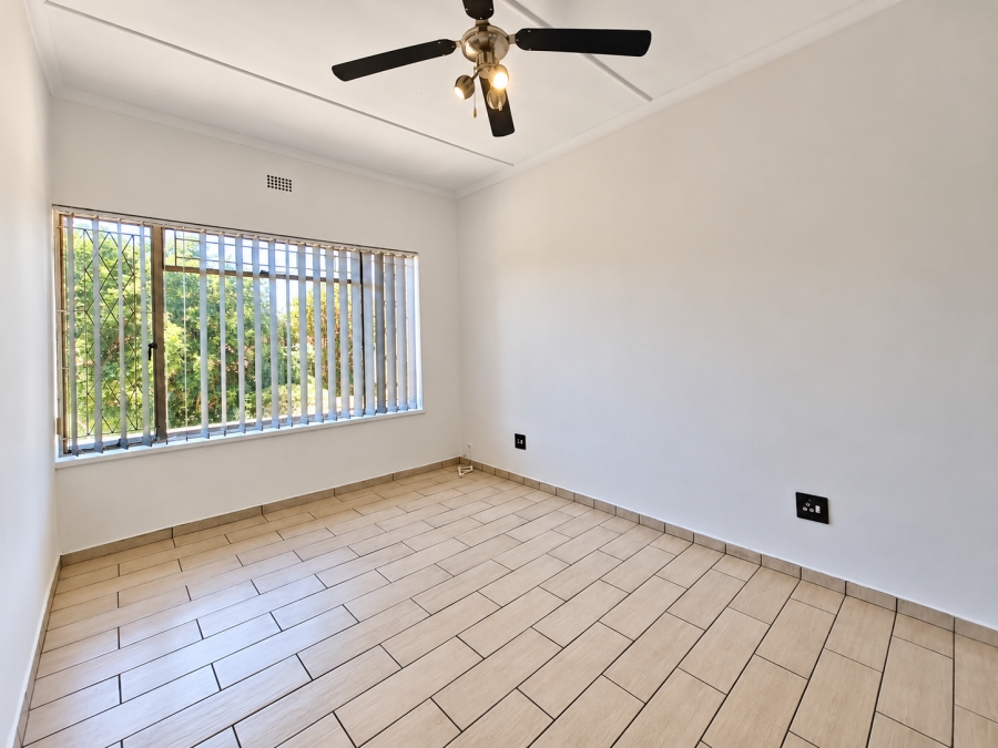 3 Bedroom Property for Sale in Three Rivers Proper Gauteng