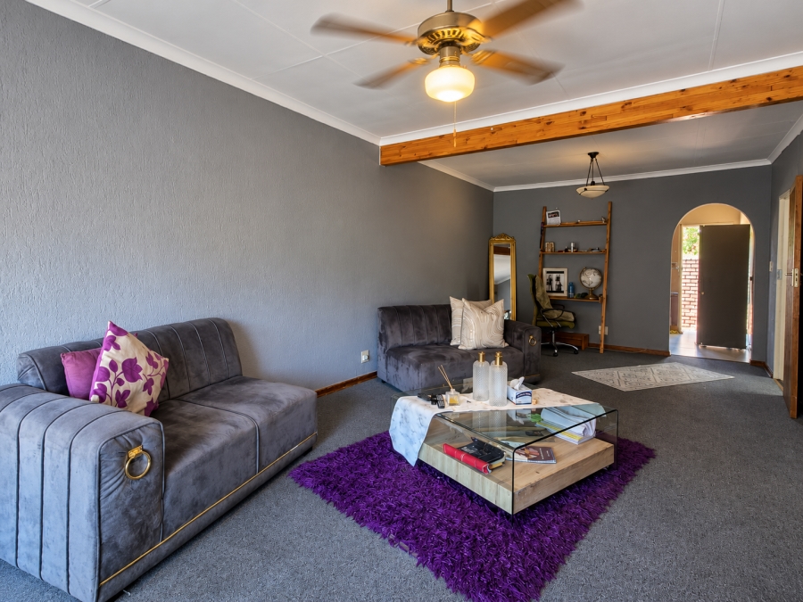 2 Bedroom Property for Sale in Three Rivers Gauteng