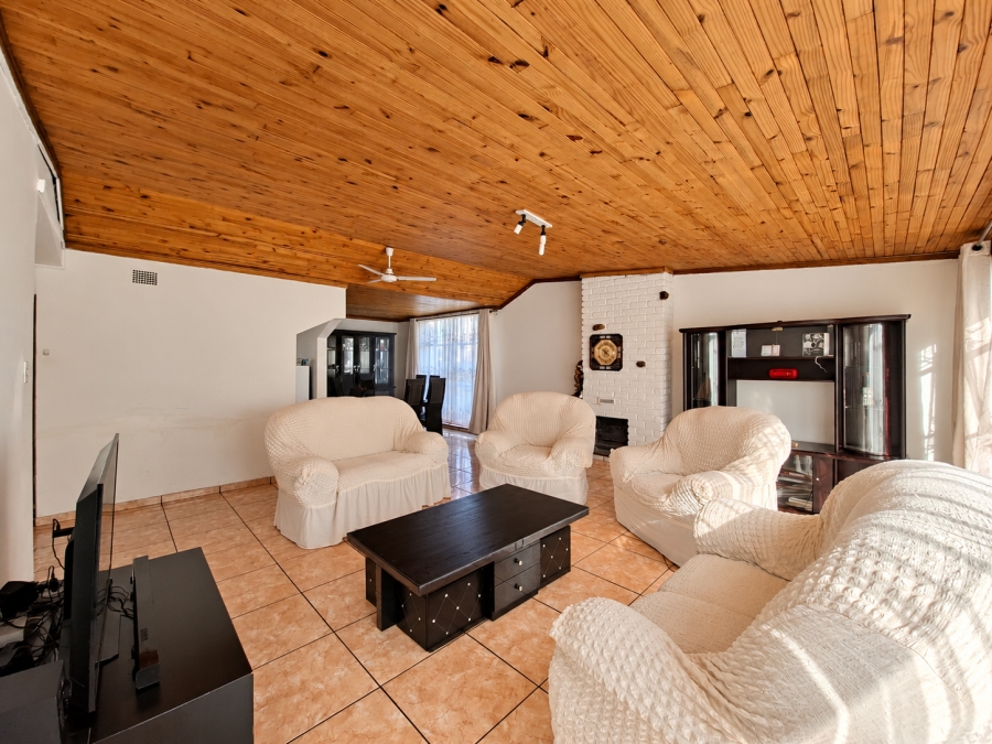 3 Bedroom Property for Sale in Three Rivers Gauteng