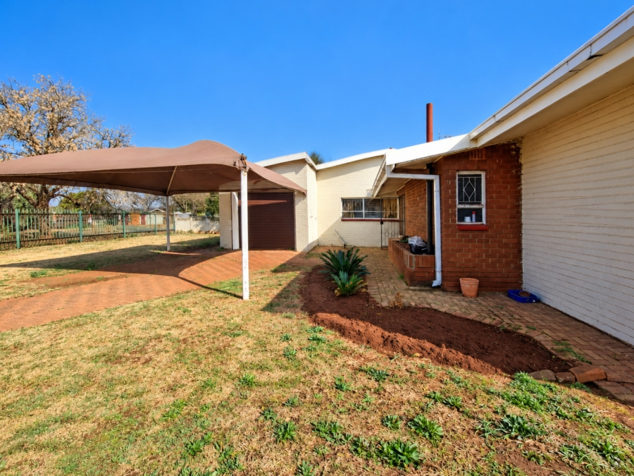 3 Bedroom Property for Sale in Three Rivers Gauteng