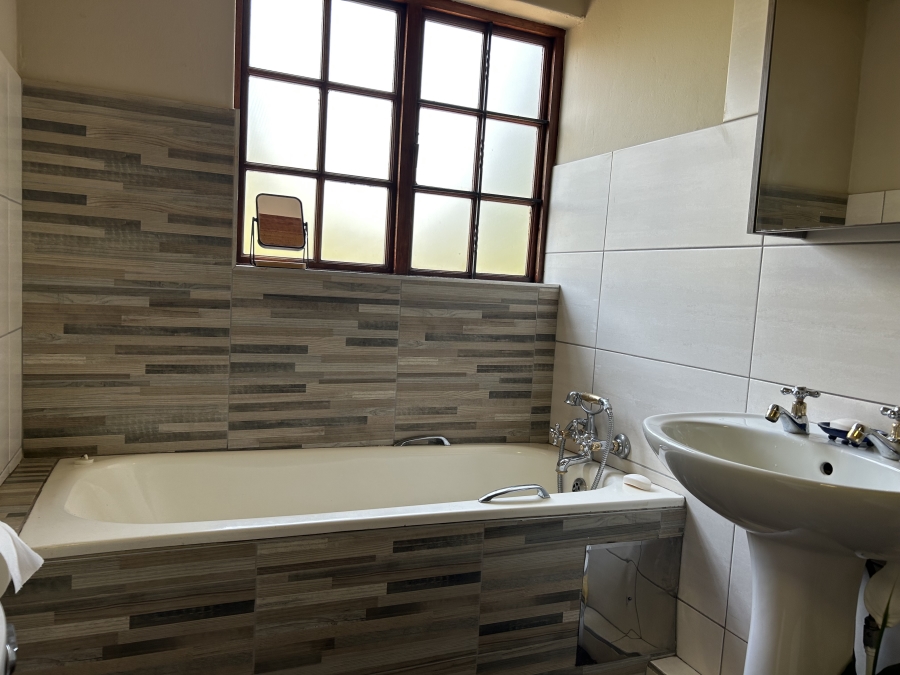 3 Bedroom Property for Sale in Wapadrand Gauteng