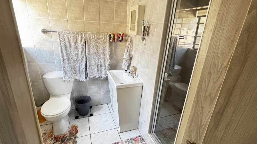 2 Bedroom Property for Sale in Montana Park Gauteng