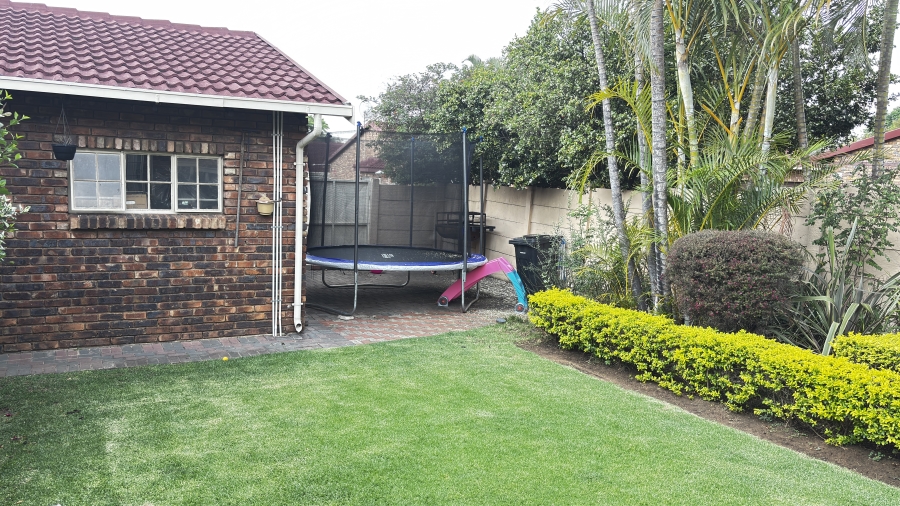 2 Bedroom Property for Sale in Montana Park Gauteng