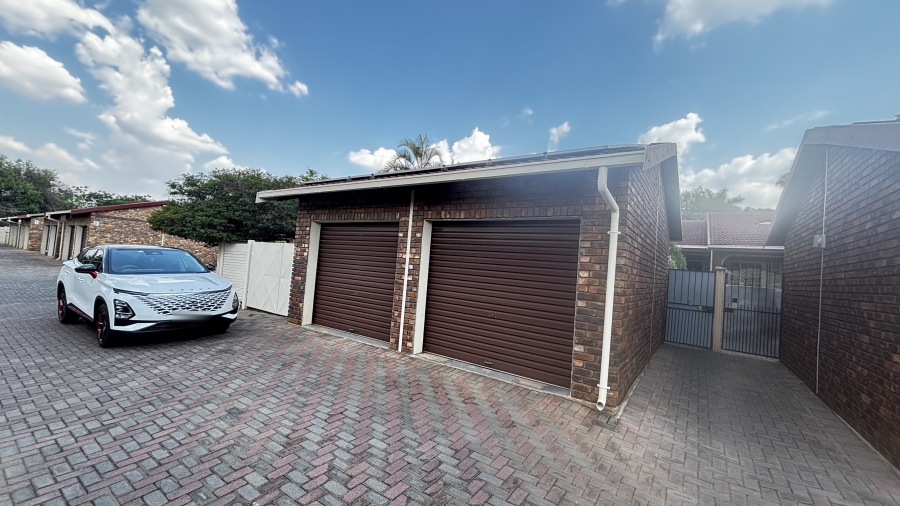 2 Bedroom Property for Sale in Montana Park Gauteng