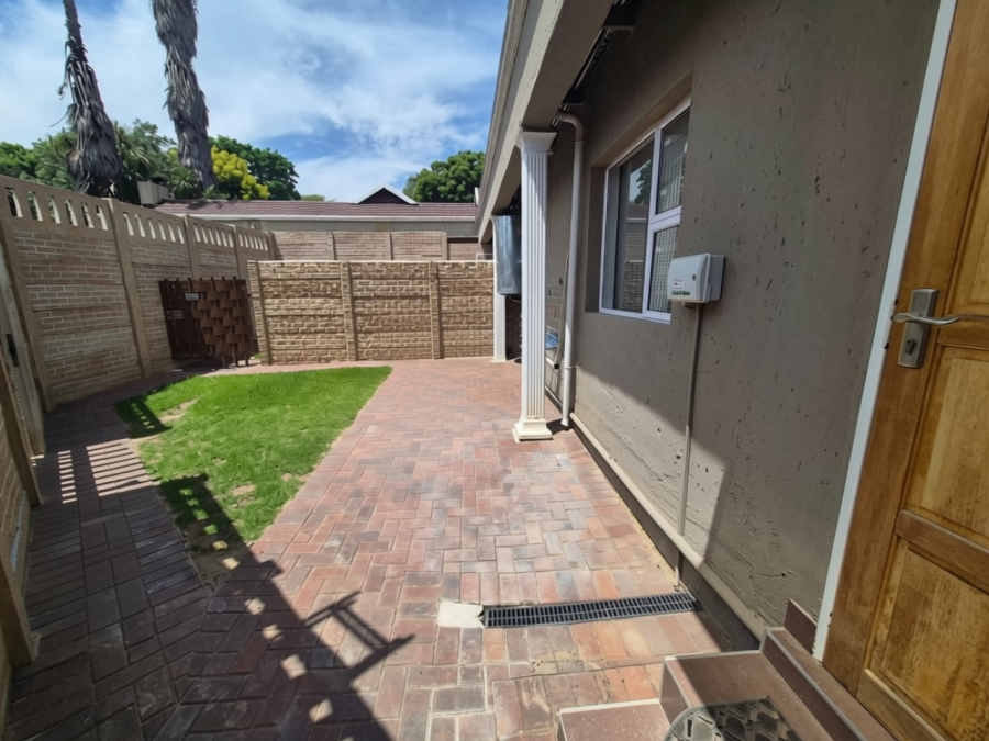 2 Bedroom Property for Sale in Bedford Gardens Gauteng