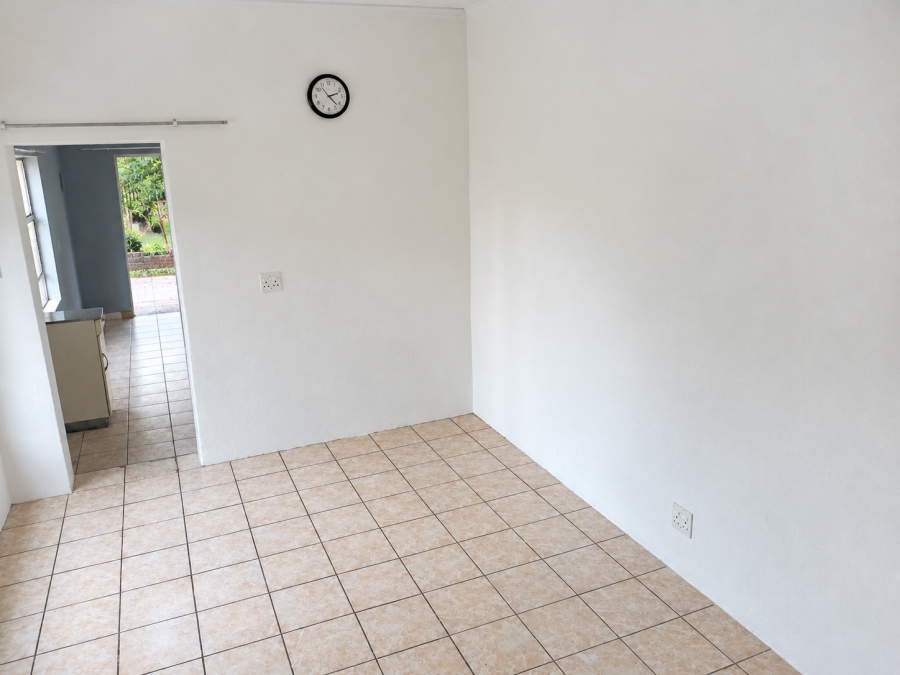 To Let 1 Bedroom Property for Rent in Dunnottar Gauteng