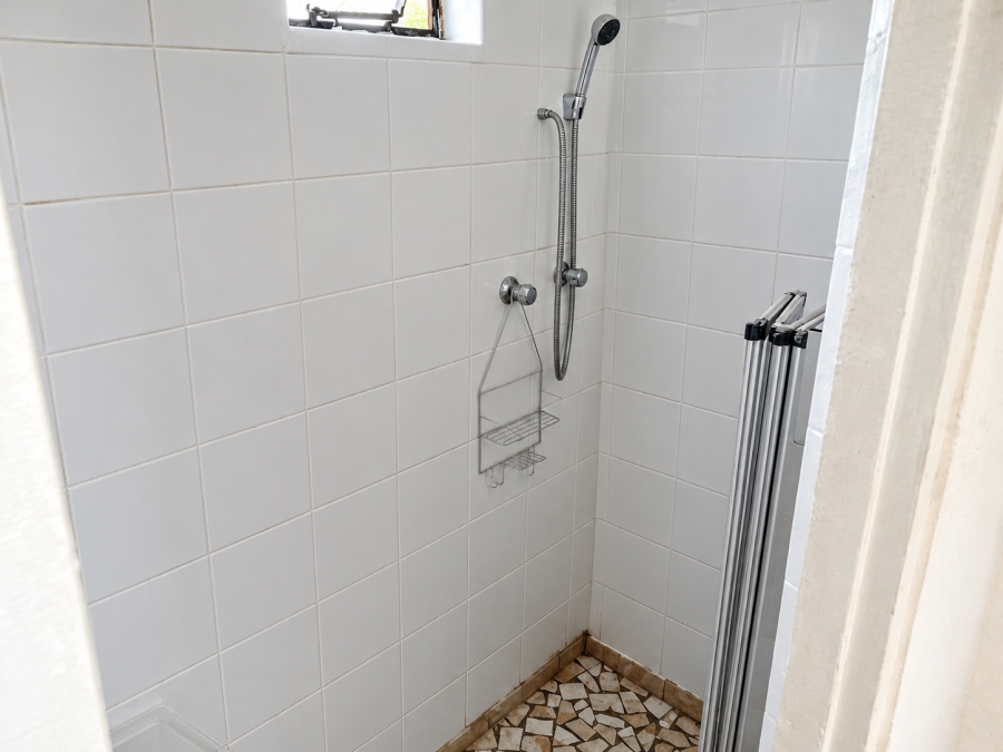 To Let 1 Bedroom Property for Rent in Dunnottar Gauteng
