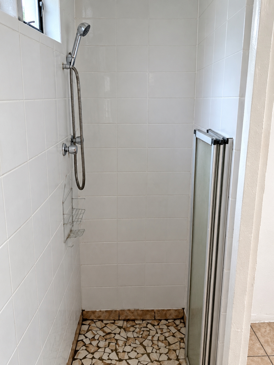 To Let 1 Bedroom Property for Rent in Dunnottar Gauteng