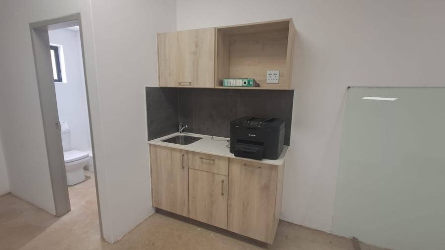 To Let Commercial Property for Rent in Midstream Estate Gauteng