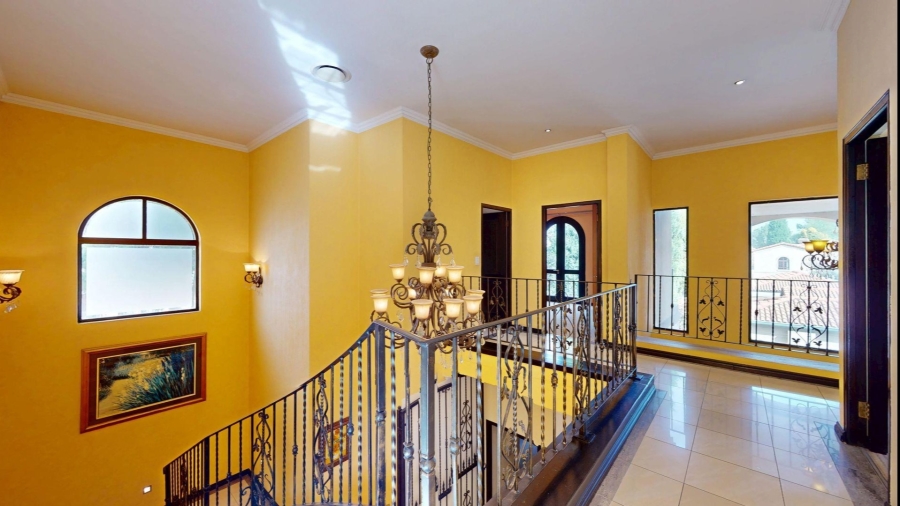 6 Bedroom Property for Sale in Beverley Gauteng