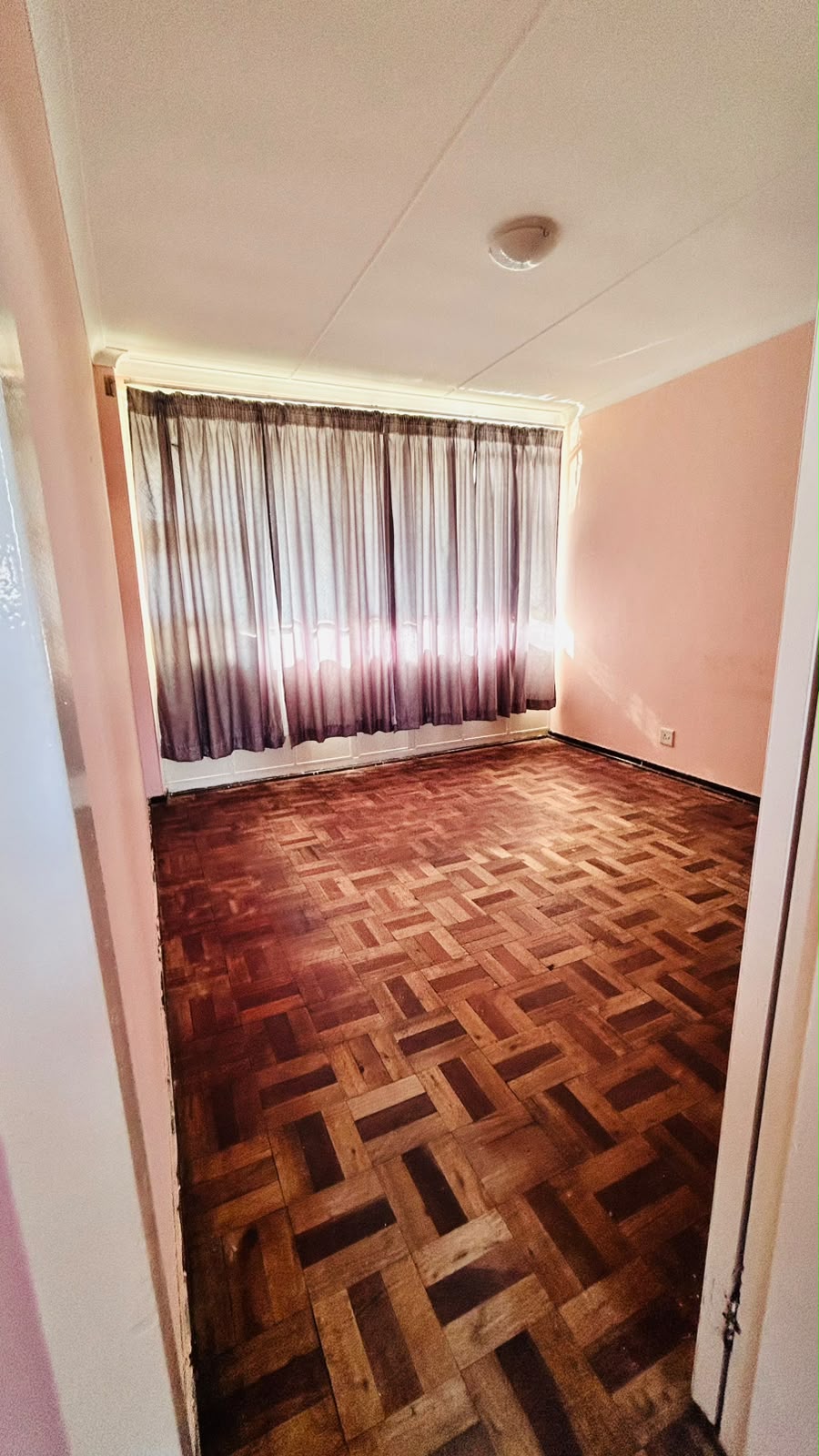 2 Bedroom Property for Sale in Rhodesfield Gauteng