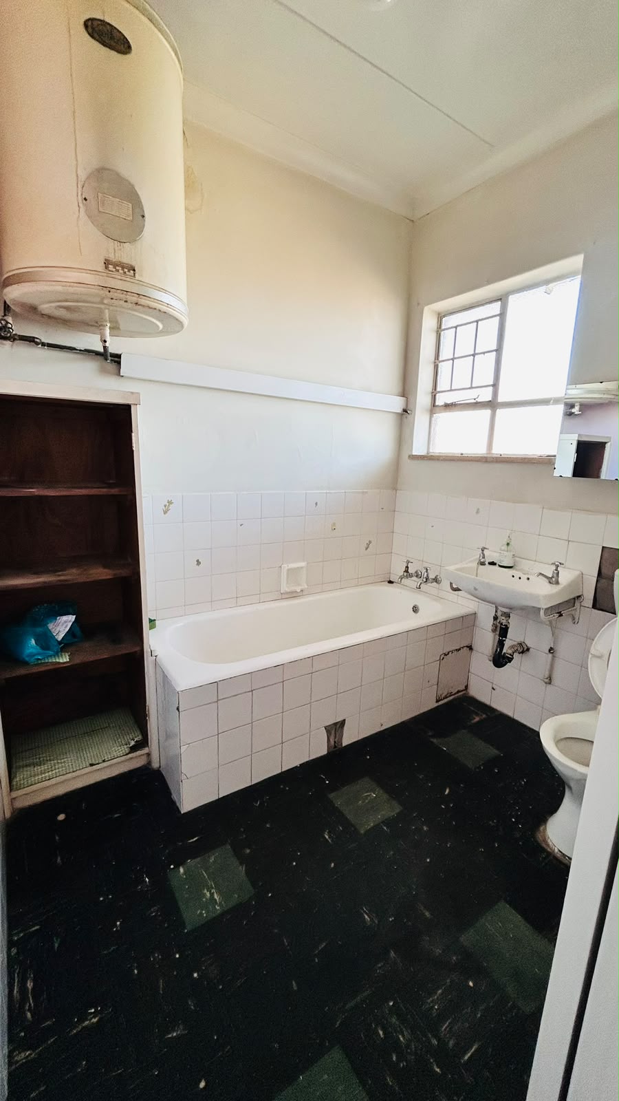 2 Bedroom Property for Sale in Rhodesfield Gauteng