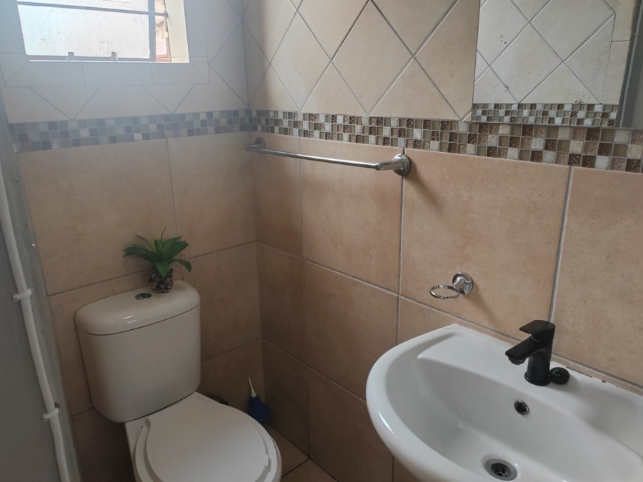 To Let 2 Bedroom Property for Rent in  Dalpark Ext 11 Gauteng