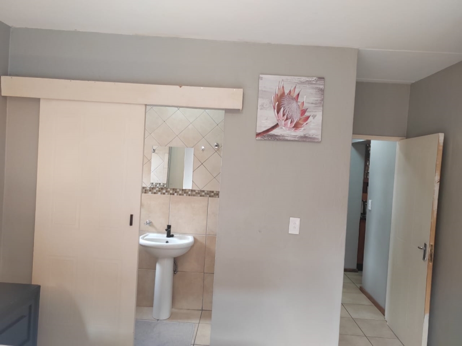 To Let 2 Bedroom Property for Rent in  Dalpark Ext 11 Gauteng