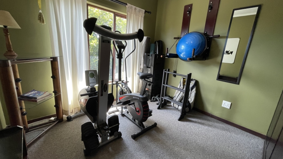 3 Bedroom Property for Sale in Kosmosdal Gauteng